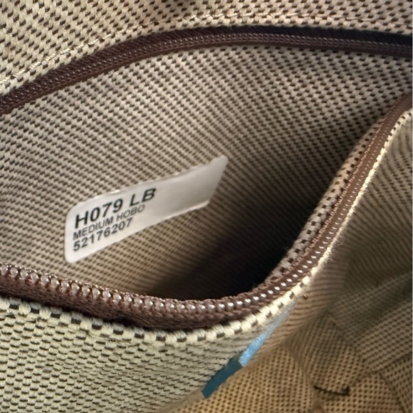 Dooney & Bourke Vintage light blue Leather DB Monogram Shoulder bag & coin purse - Picture 13 of 16